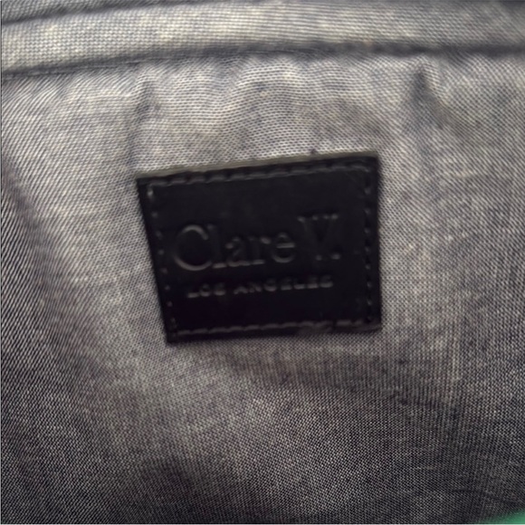 👑👑👑🔥Clare V. - Midi Sac, Channel Nappa Quilted in Kelly Green - Picture 6 of 9